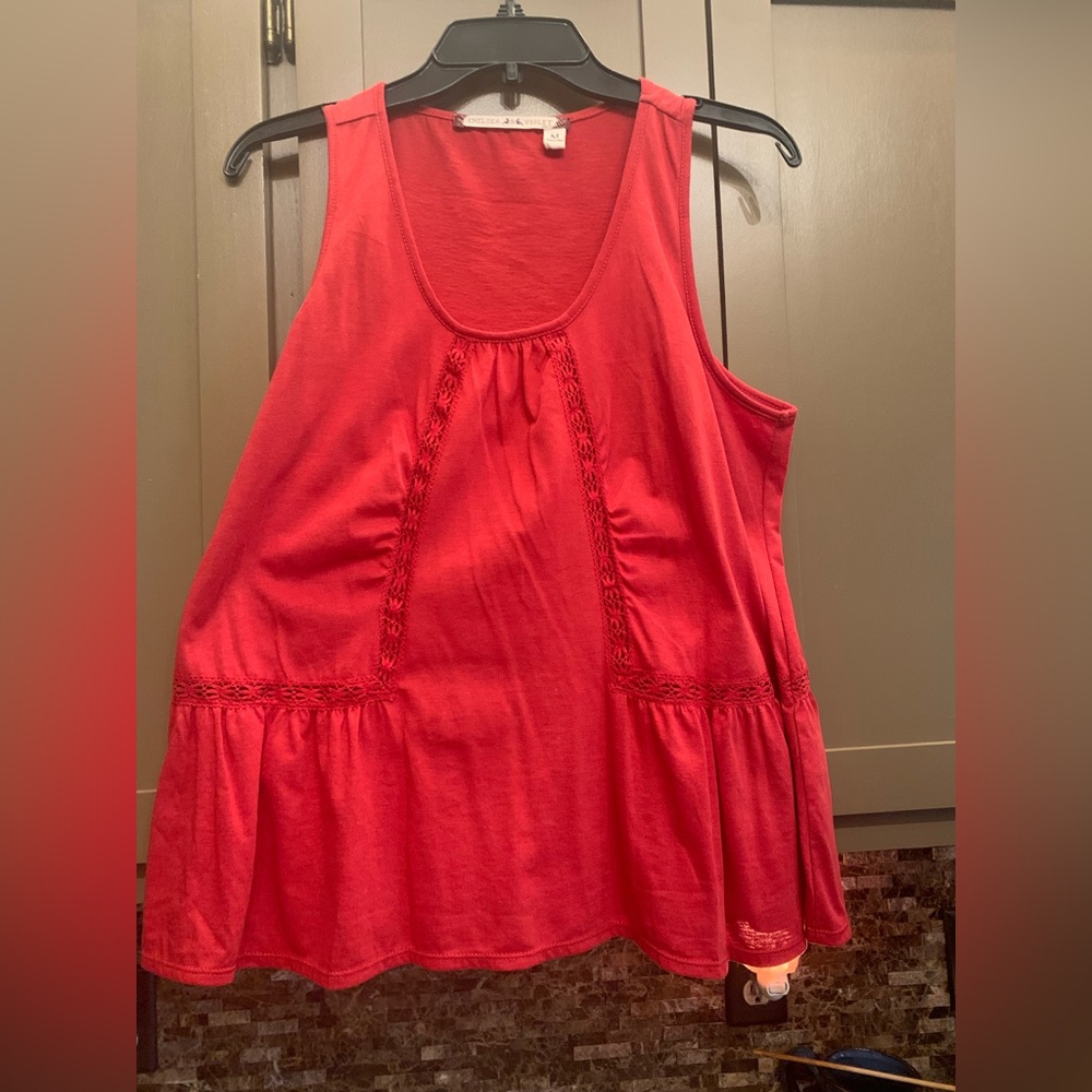 Chelsea & Violet tank top